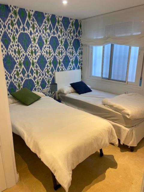 Elviria Playa White Pearl *